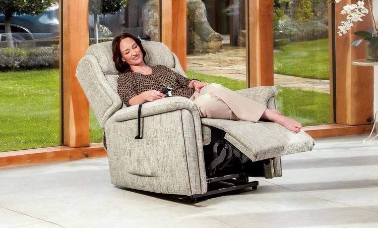 Sherborne Roma Electric Riser Recliner Chair
