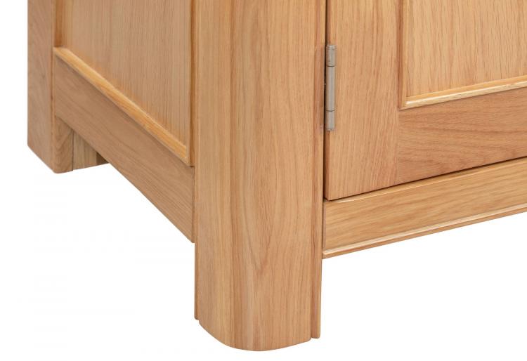 Bakewell Oak 3 Door Sideboard