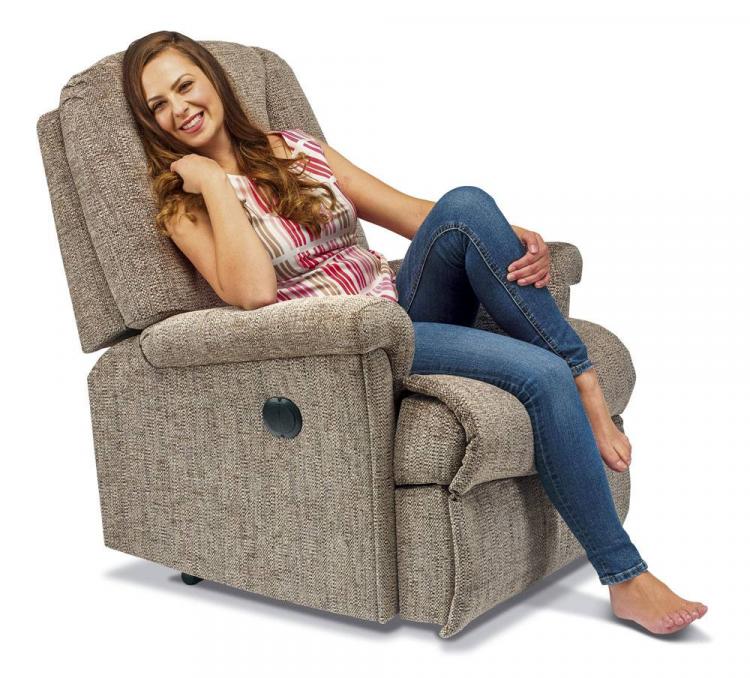 Manual catch recliner with optional matching head cushion 