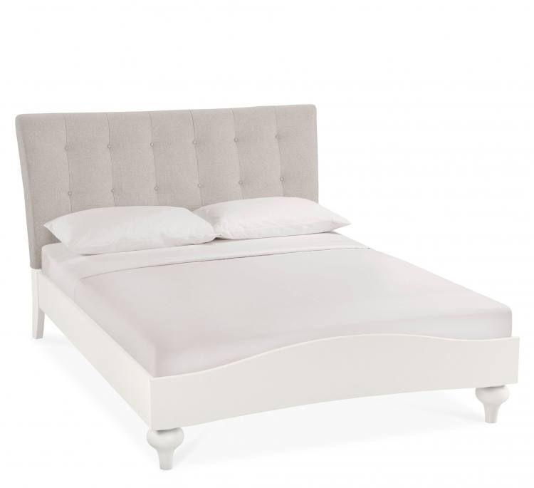 Montreux bedstead 