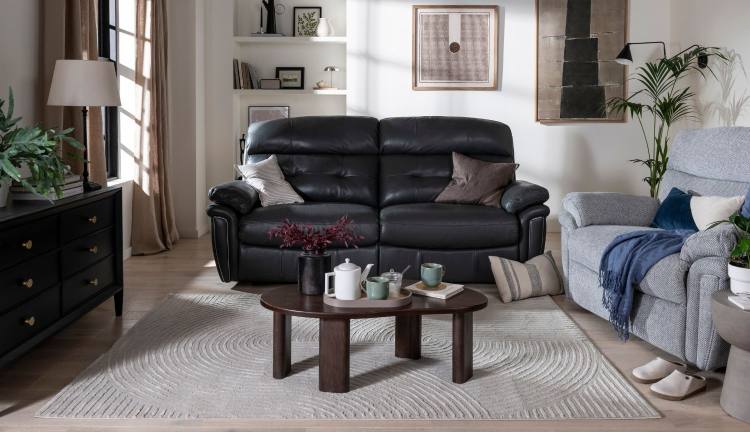 The La-Z-Boy Baxter sofa and recliner collection