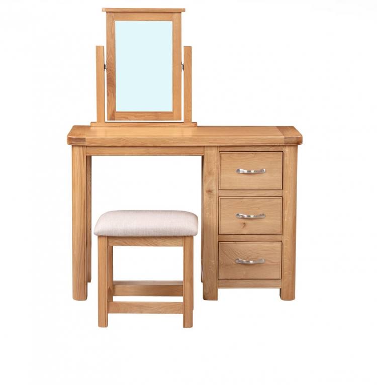 Bakewell Oak Dressing Table Set