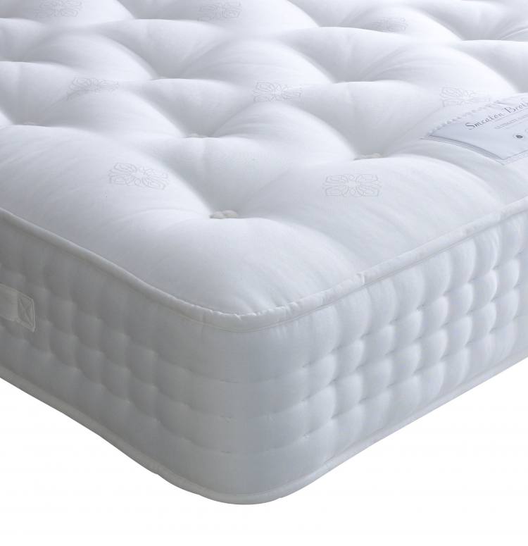 Close up of Style Snuggle 5800 Mattress 