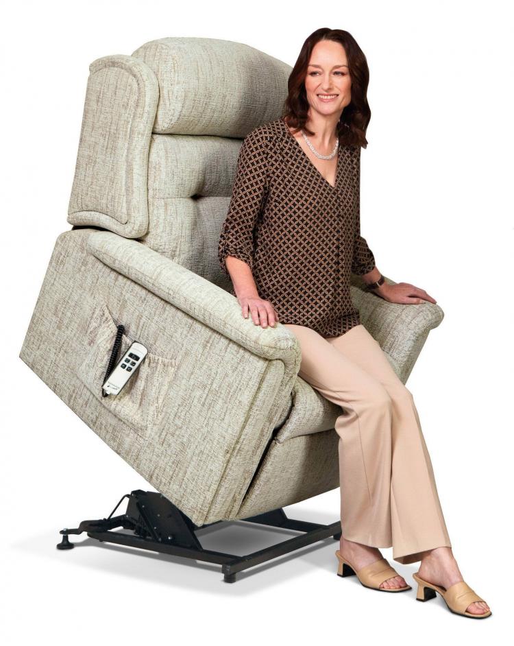 Roma Standard Riser Recliner